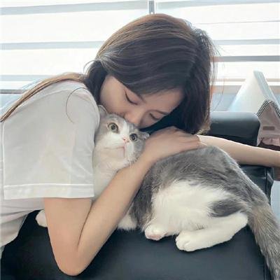 克拉拉·索拉